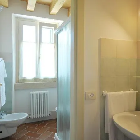 Le Di Virgilio Bed & Breakfast
