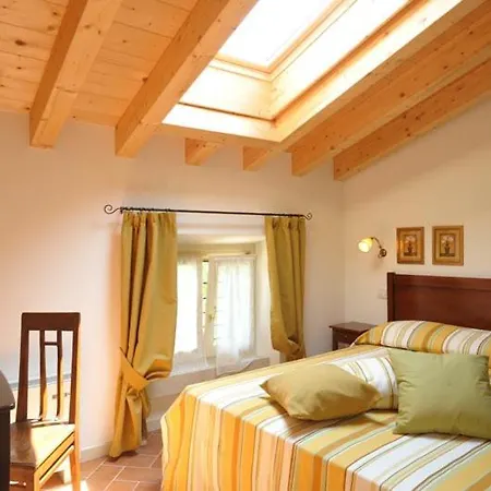 Le Di Virgilio Bed & Breakfast Monzambano