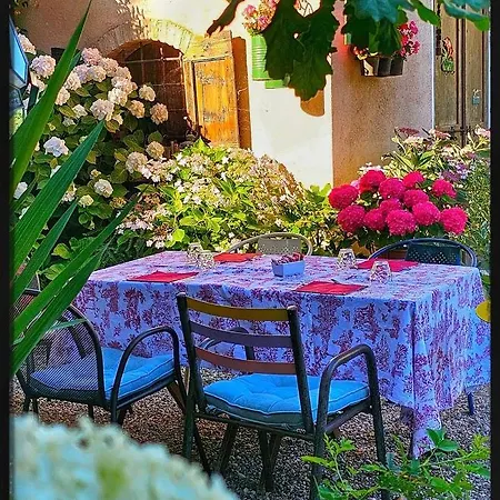 Bed & Breakfast Le Di Virgilio Monzambano